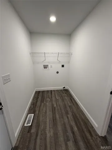 $319,000 | 916 Brianna Court, Jerseyville, IL 62052