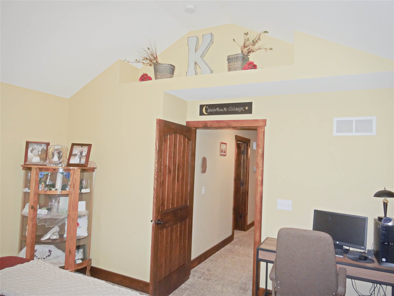 33 East Eble Road Boonville, IN 47601 - Photo 14 of 27 Gallery Image 14