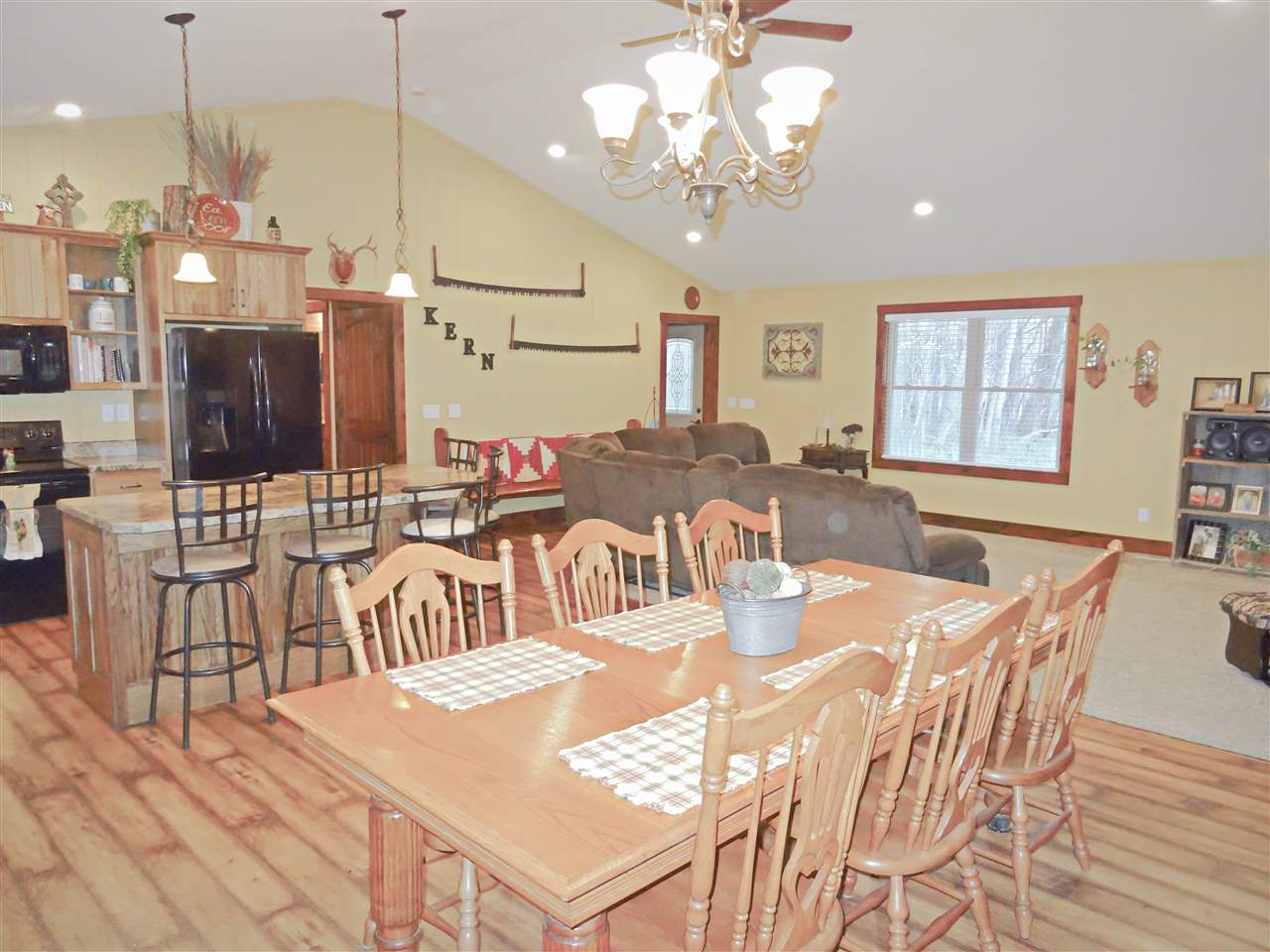 33 East Eble Road Boonville, IN 47601 - Photo 5 of 27 Gallery Image 5