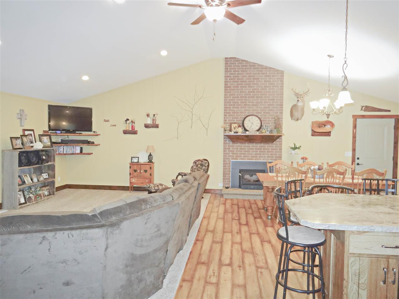 33 East Eble Road Boonville, IN 47601 - Photo 6 of 27 Gallery Image 6