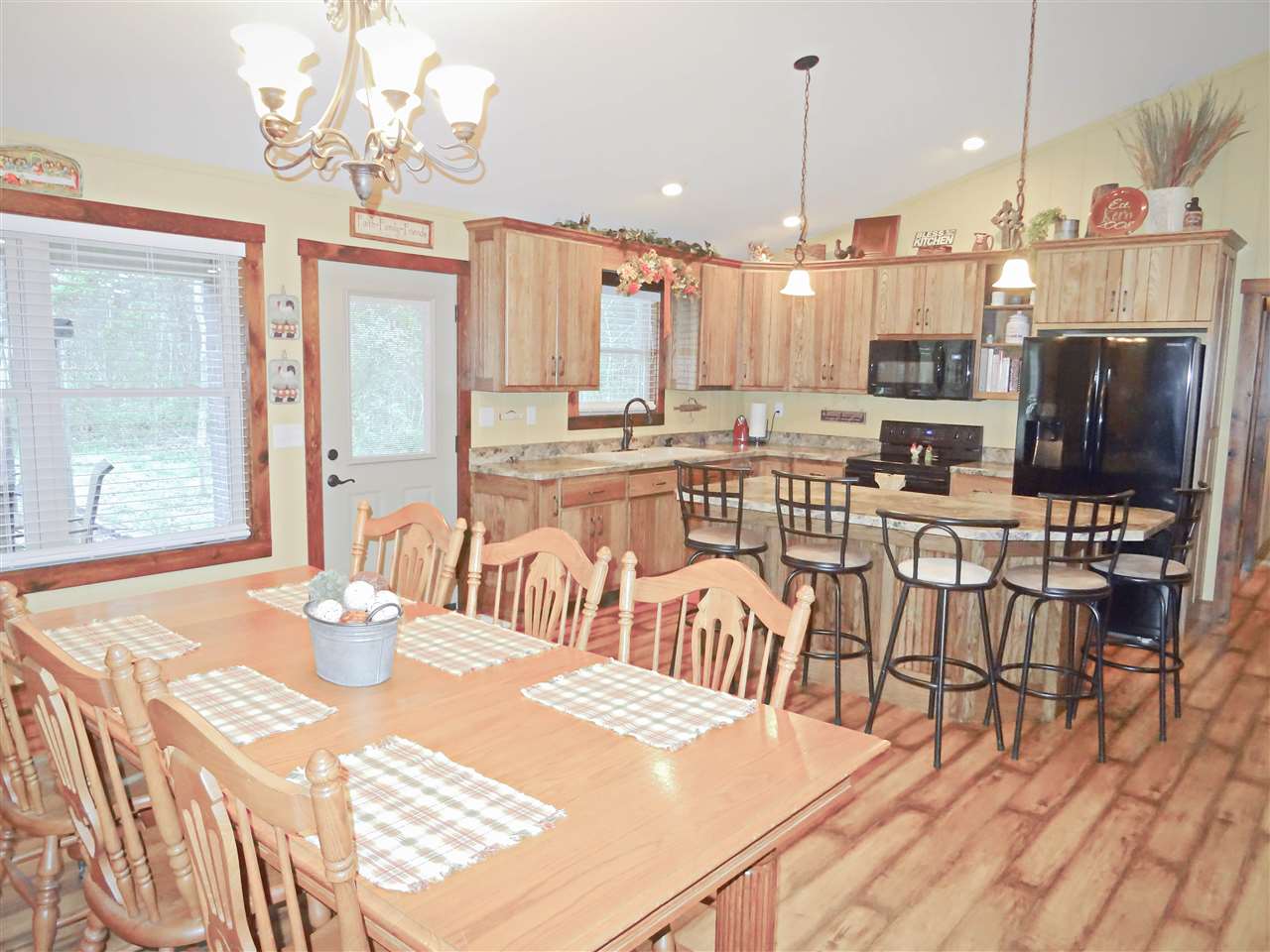 33 East Eble Road Boonville, IN 47601 - Photo 9 of 27 Gallery Image 9
