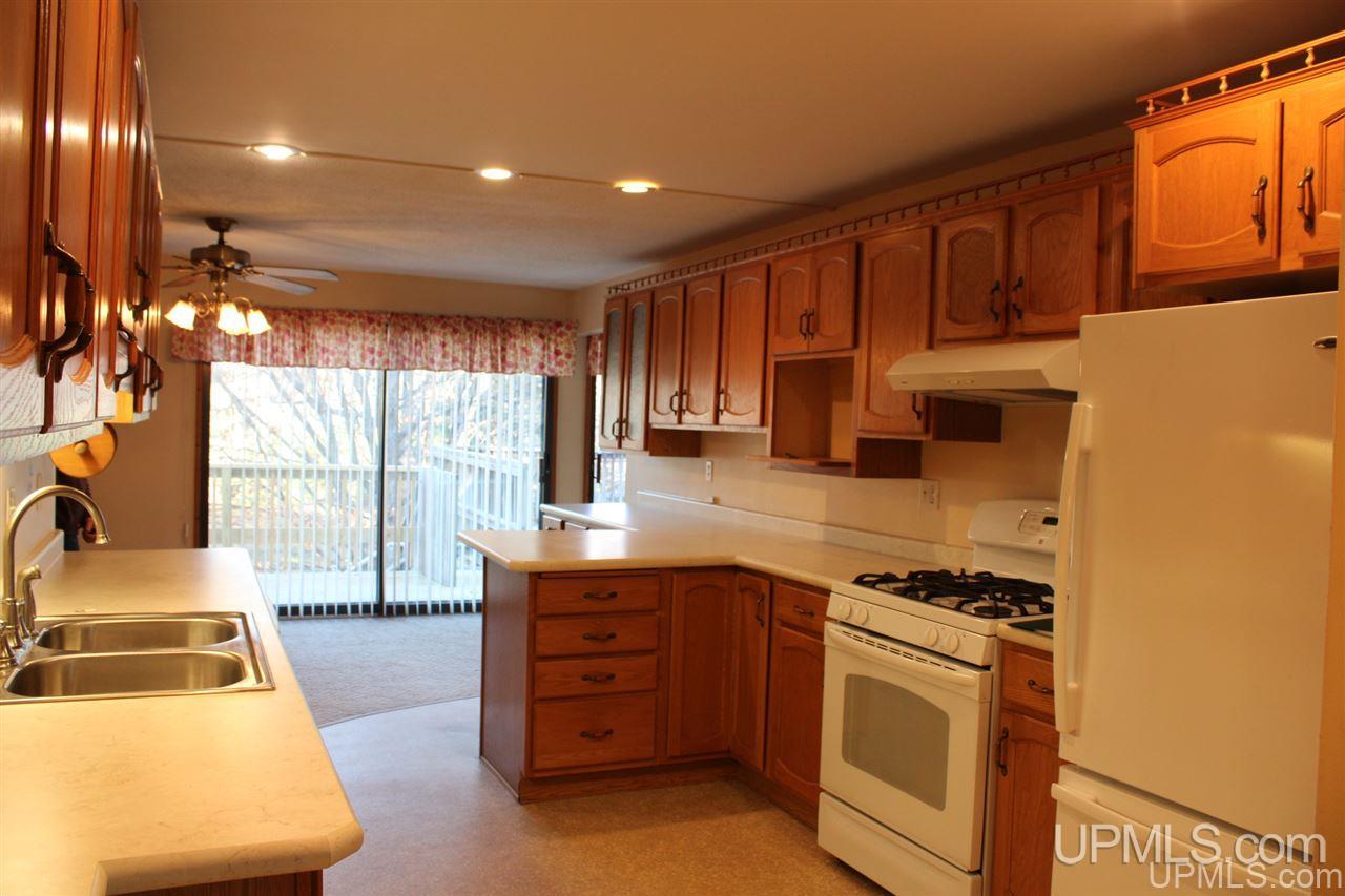1195 Ortman Road Marquette, MI 49855 - Photo 5 of 36 Gallery Image 5