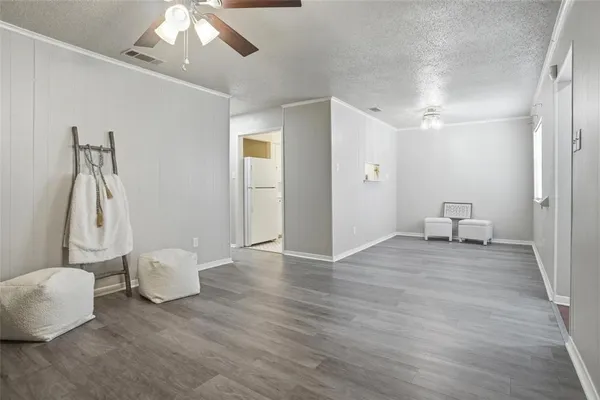 $409,000 | 3215 Las Vegas Trail, Fort Worth, TX 76116
