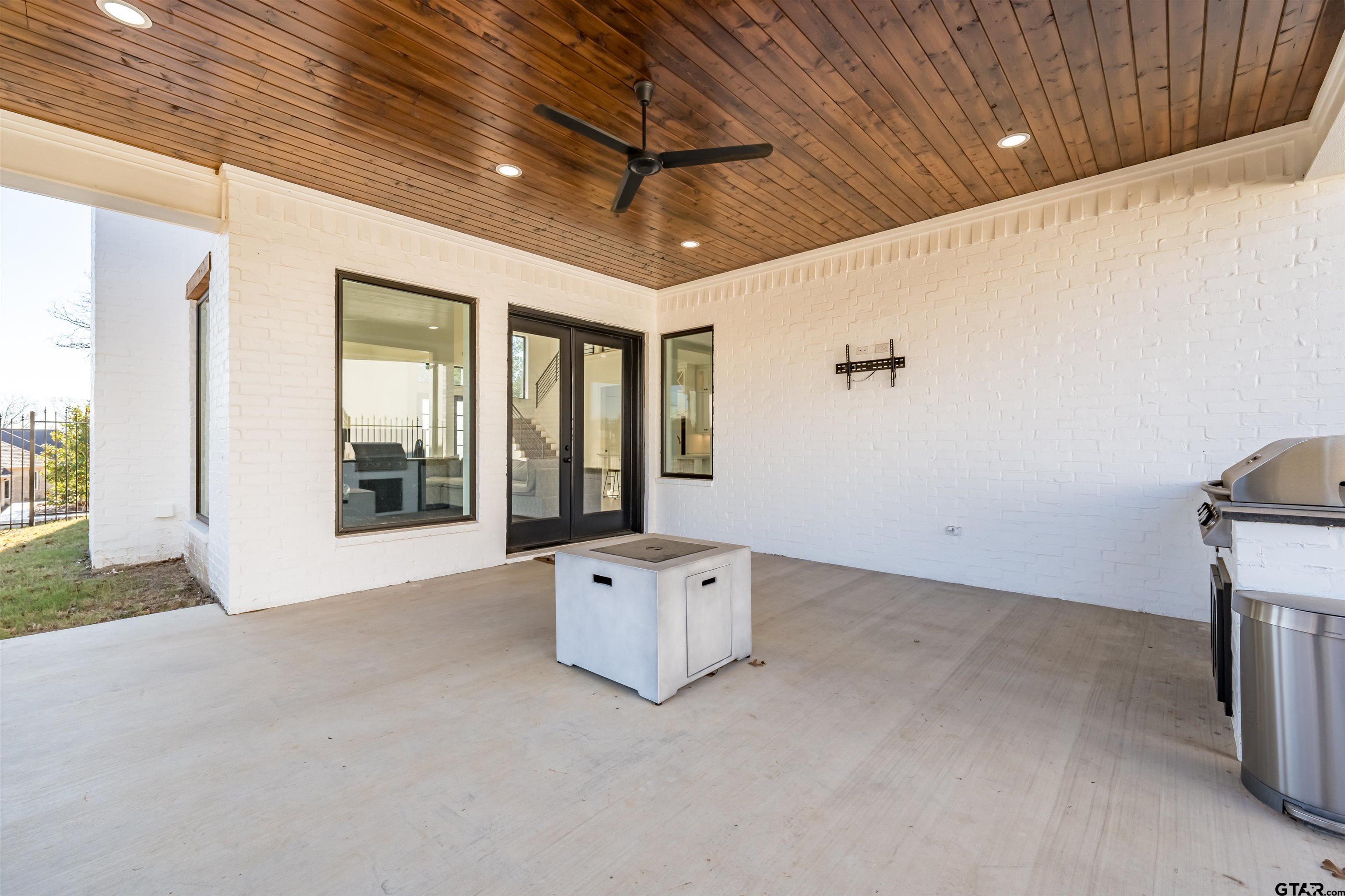 3005 Forest Trail Tyler, TX 75703 - Photo 28 of 32 a view of an empty room with a window