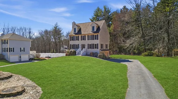 $699,900 | 12 Hammond Farm Road, Haverhill, MA 01832