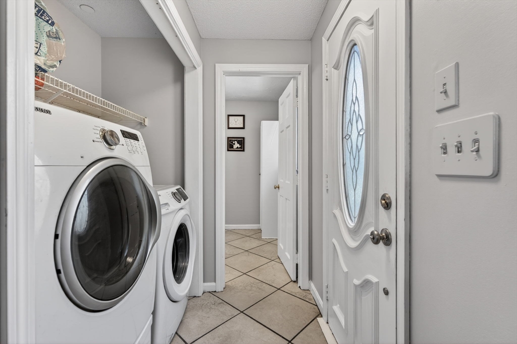 12 Hammond Farm Road Haverhill, MA 01832 - Photo 14 of 42