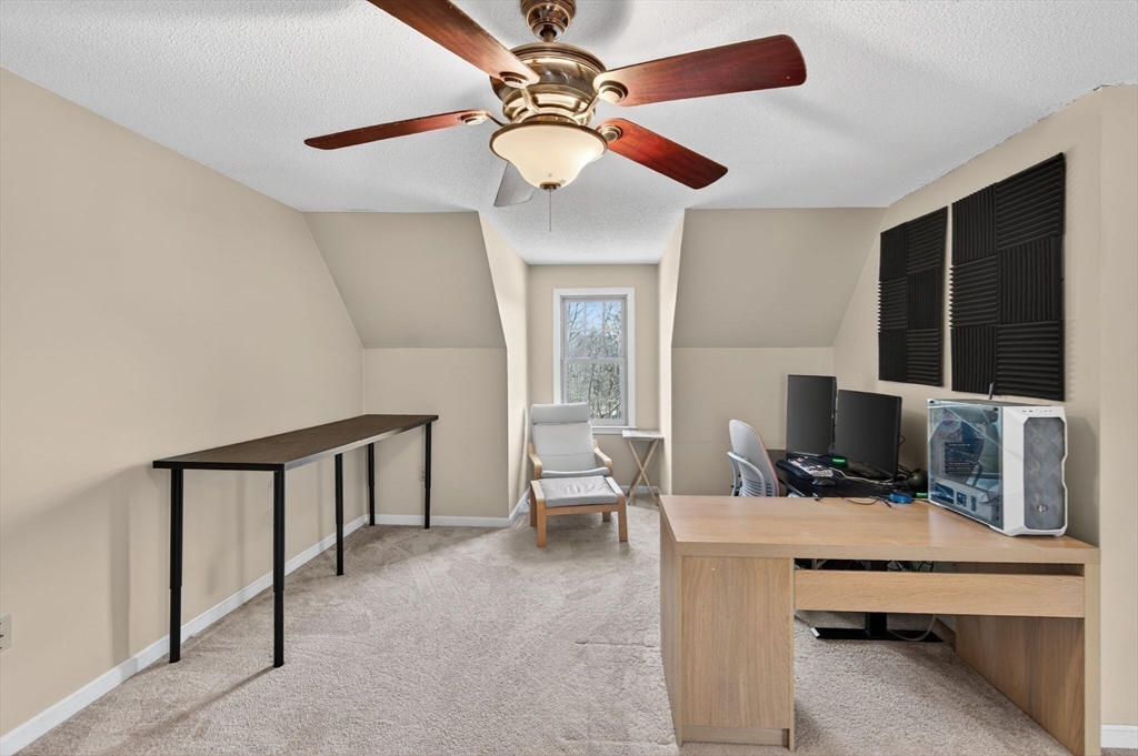 12 Hammond Farm Road Haverhill, MA 01832 - Photo 18 of 42