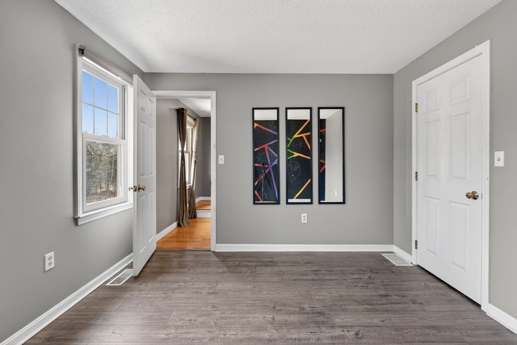 12 Hammond Farm Road Haverhill, MA 01832 - Photo 25 of 42