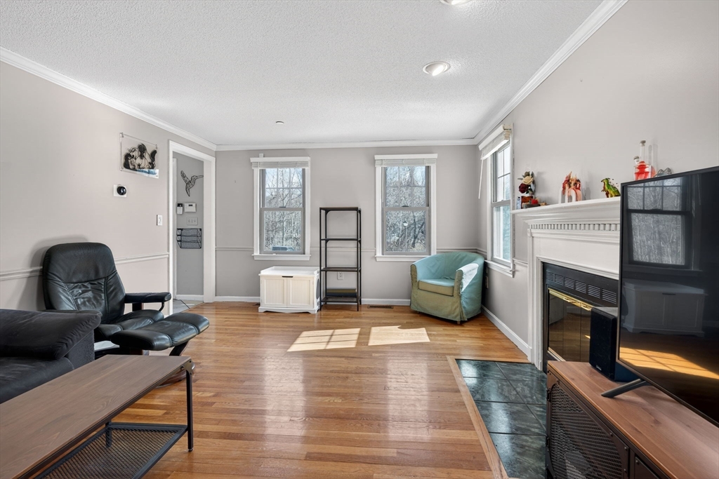 12 Hammond Farm Road Haverhill, MA 01832 - Photo 7 of 42