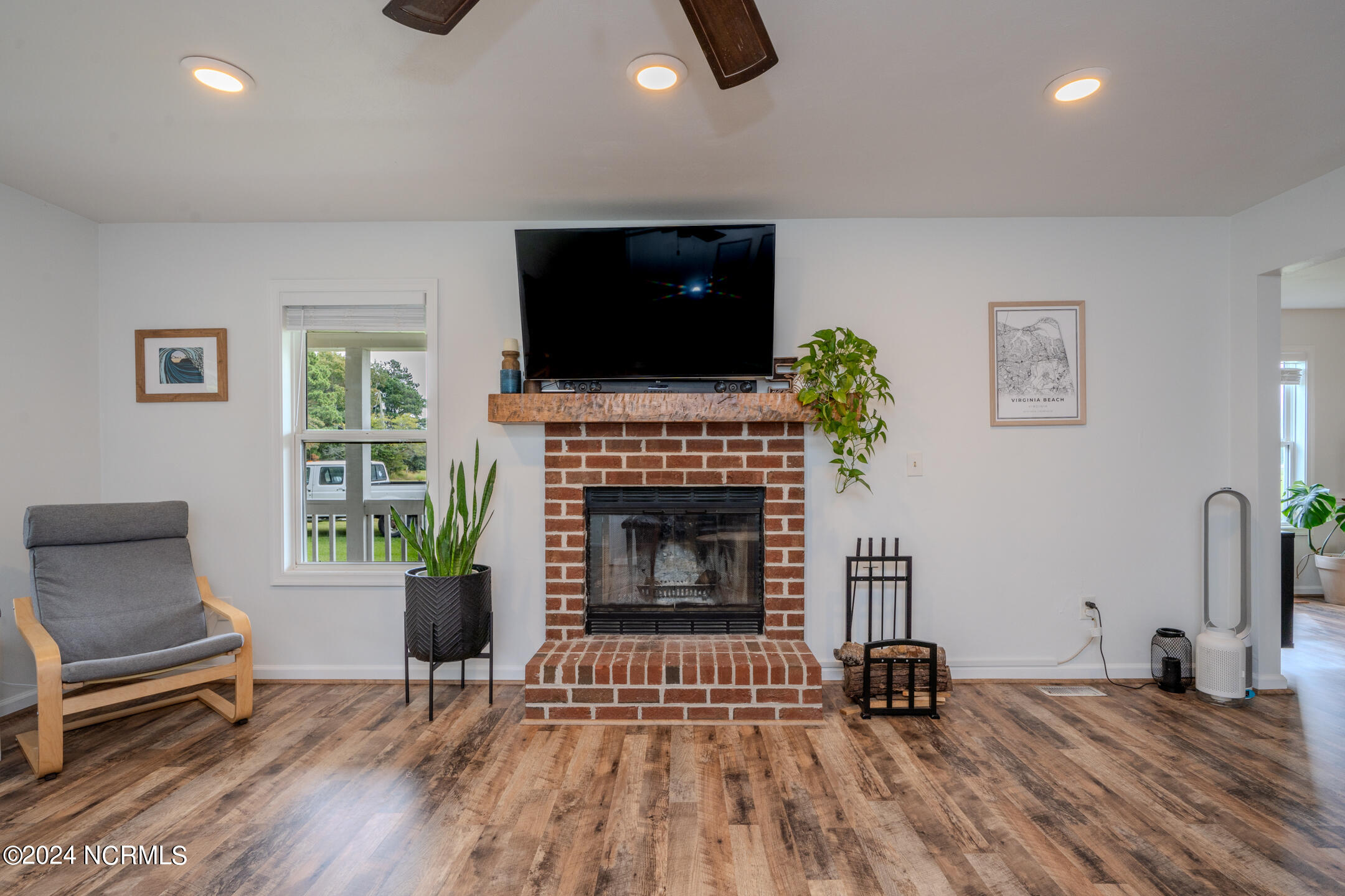 133 Ward's Road Knotts Island, NC 27950 - Photo 9 of 46 9