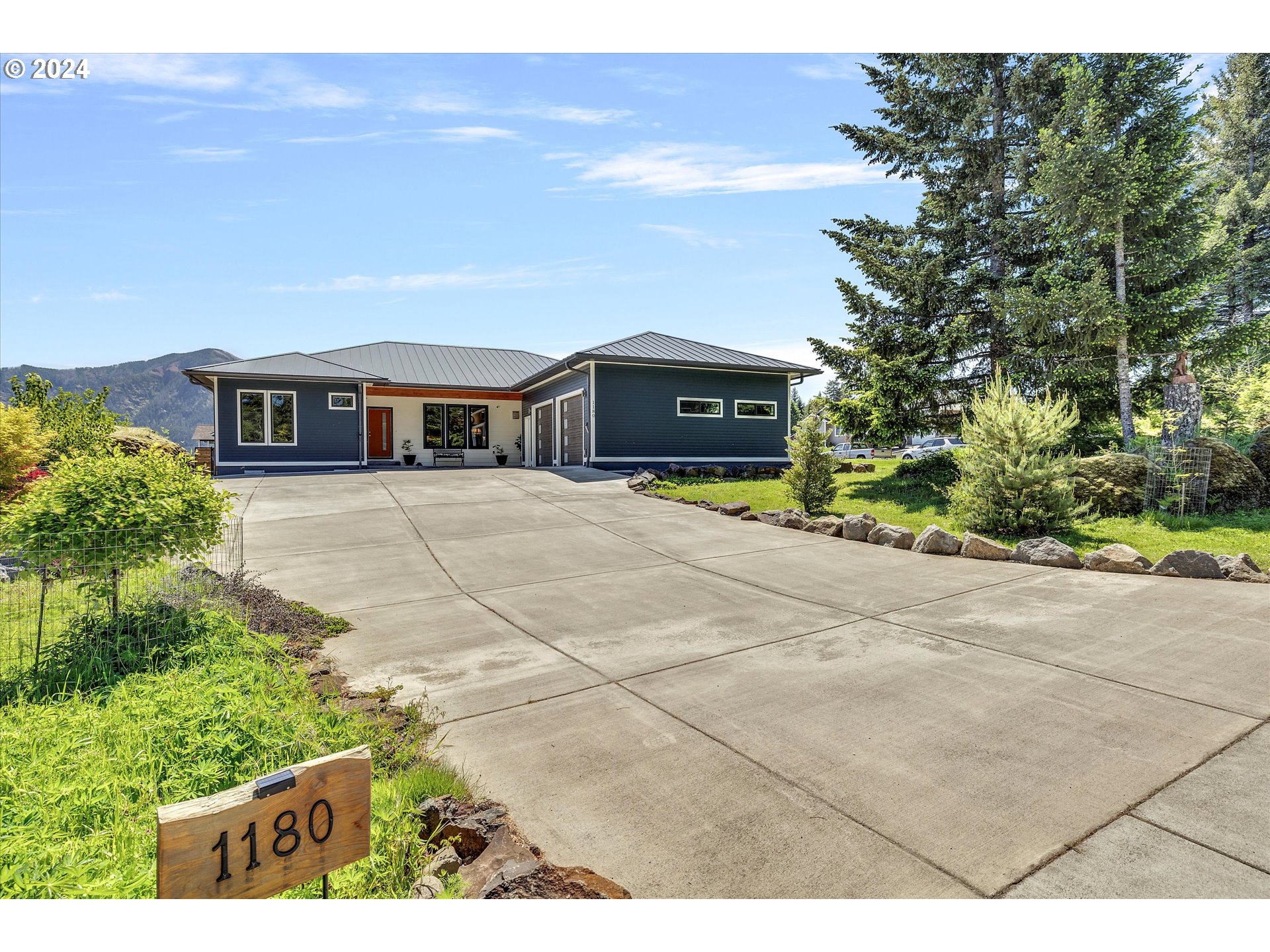 1180 Northwest Iman Loop Road Stevenson, WA 98648 - Photo 2 of 44