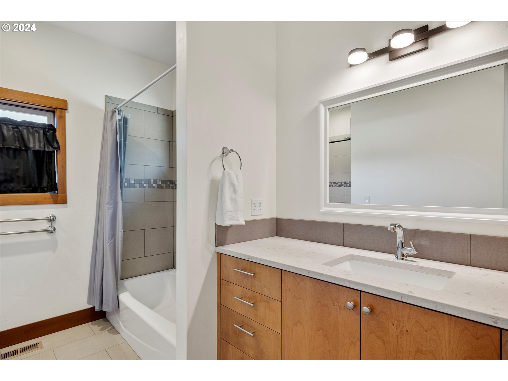 1180 Northwest Iman Loop Road Stevenson, WA 98648 - Photo 22 of 44