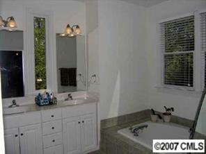 2322 Club Road Charlotte, NC 28205 - Photo 4 of 6 Gallery Image 4