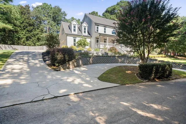 $629,888 | 6002 Catamaran Court, Flowery Branch, GA 30542