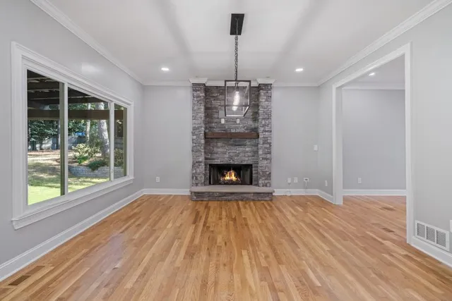 $629,888 | 6002 Catamaran Court, Flowery Branch, GA 30542