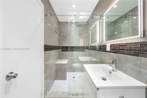 $699,999 | 4231 Northwest 73rd Avenue, Lauderhill, FL 33319