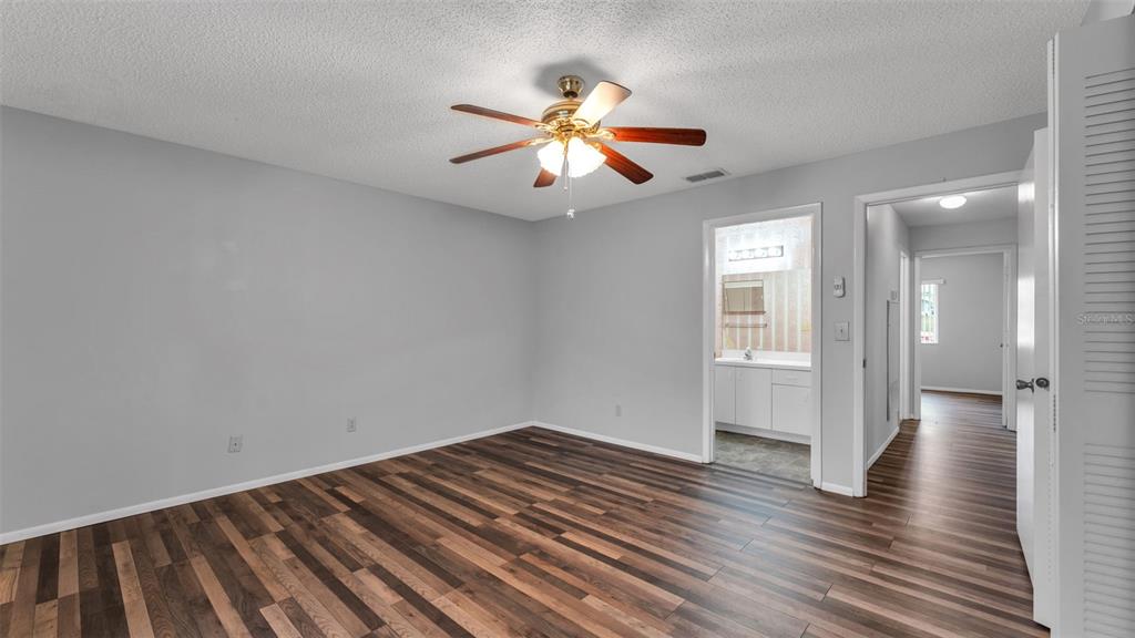 381 Winter Ridge Boulevard Winter Haven, FL 33881 - Photo 13 of 50