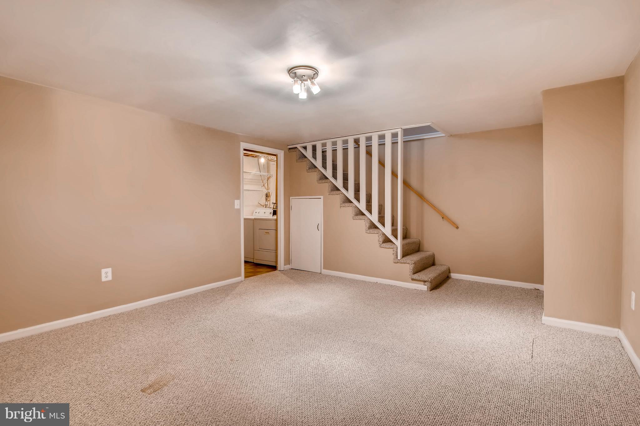 7018 Heathfield Road Baltimore, MD 21212 - Photo 23 of 34 Raven's nest...anyone?