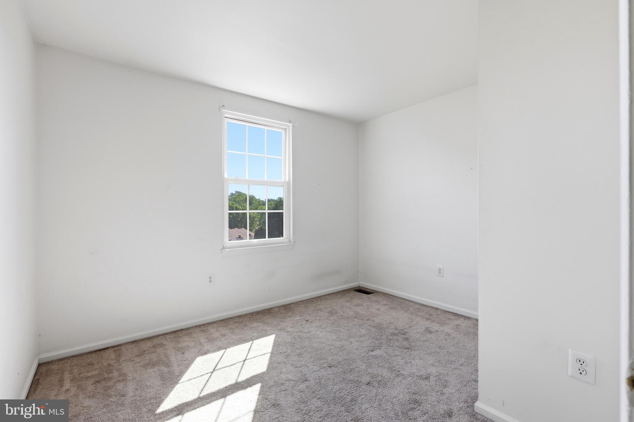 136 North Timber Road Holland, PA 18966 - Photo 18 of 32