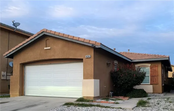 $2,150 | 14344 Honey Hill Street, Victorville, CA 92394