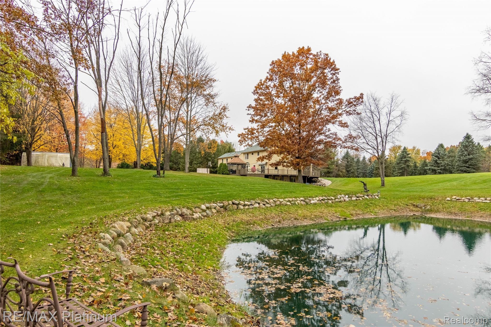 1732 North Hacker Road Howell, MI 48843 - Photo 13 of 74 20.Exterior