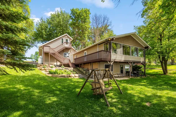 $565,000 | 27747 742nd Avenue, Dassel, MN 55325
