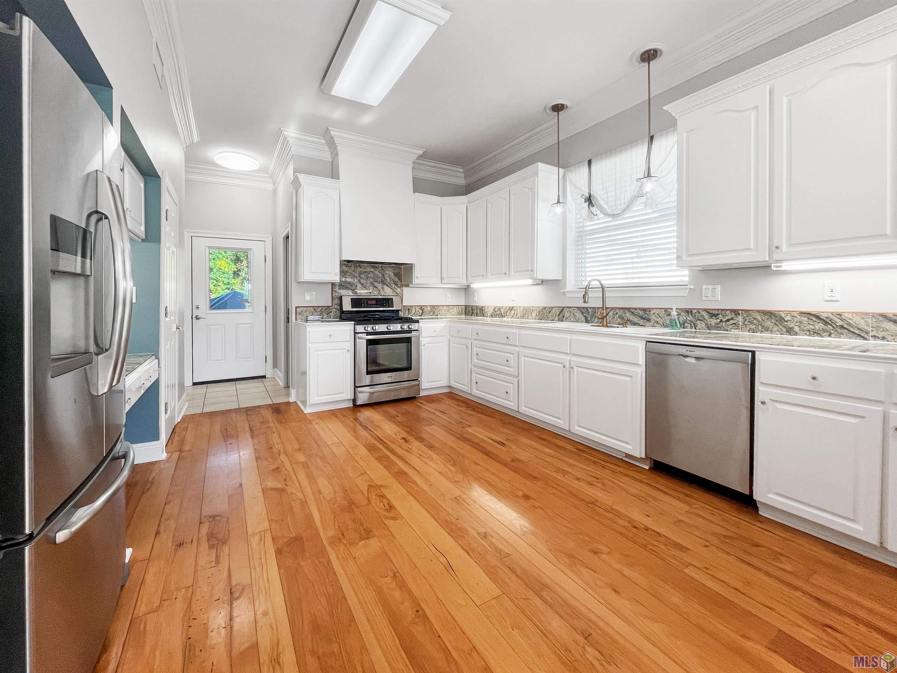 39062 Reinninger Road Denham Springs, LA 70706 - Photo 9 of 33