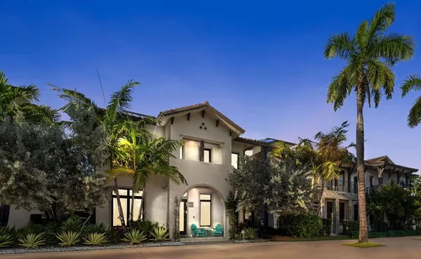 $1,925,000 | 8225 Central Park Boulevard, Doral, FL 33166