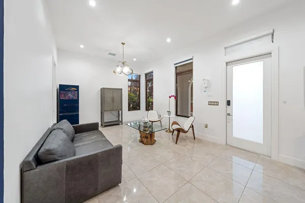 $1,925,000 | 8225 Central Park Boulevard, Doral, FL 33166