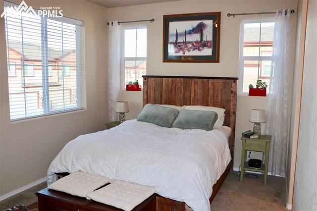 5325 Prominence Point Colorado Springs, CO 80923 - Photo 12 of 20 Gallery Image 12