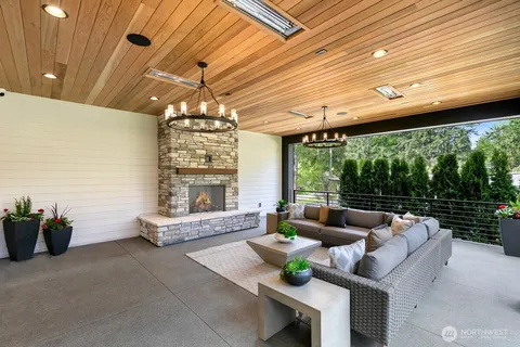 $6,999,990 | 10630 Southeast 22nd Street, Bellevue, WA 98004
