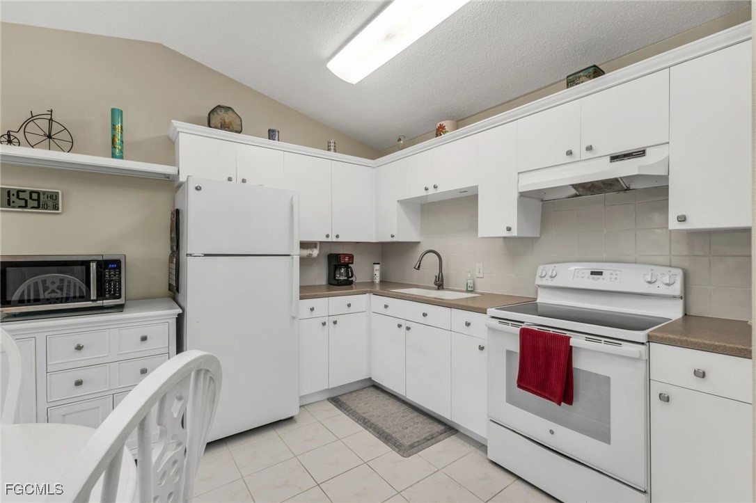 14462 Worthwhile Road, Unit 37 Port Charlotte, FL 33953 - Photo 8 of 32 Gallery Image 8