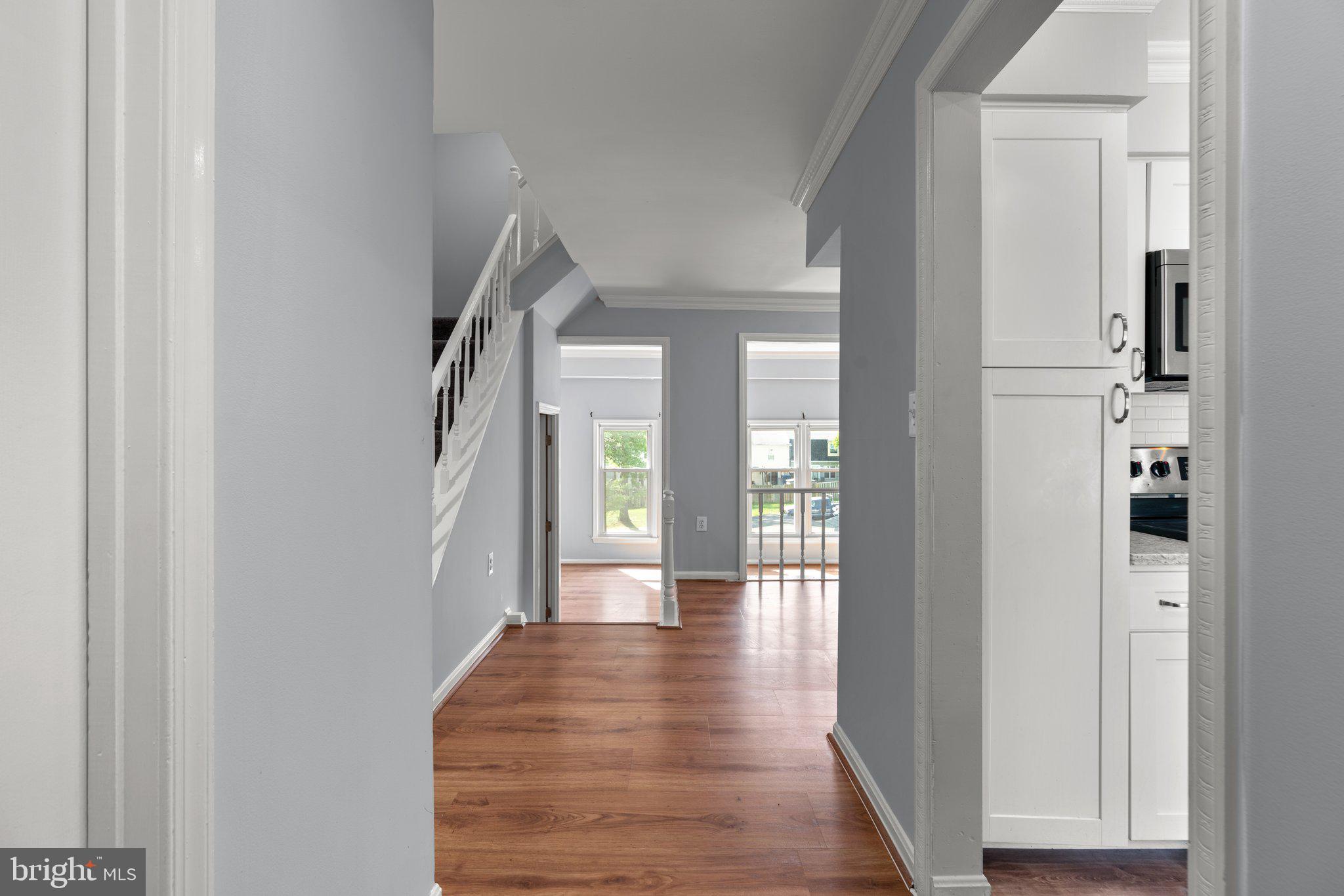 9130 Bobwhite Circle Gaithersburg, MD 20879 - Photo 2 of 36 a view of an entryway of a house