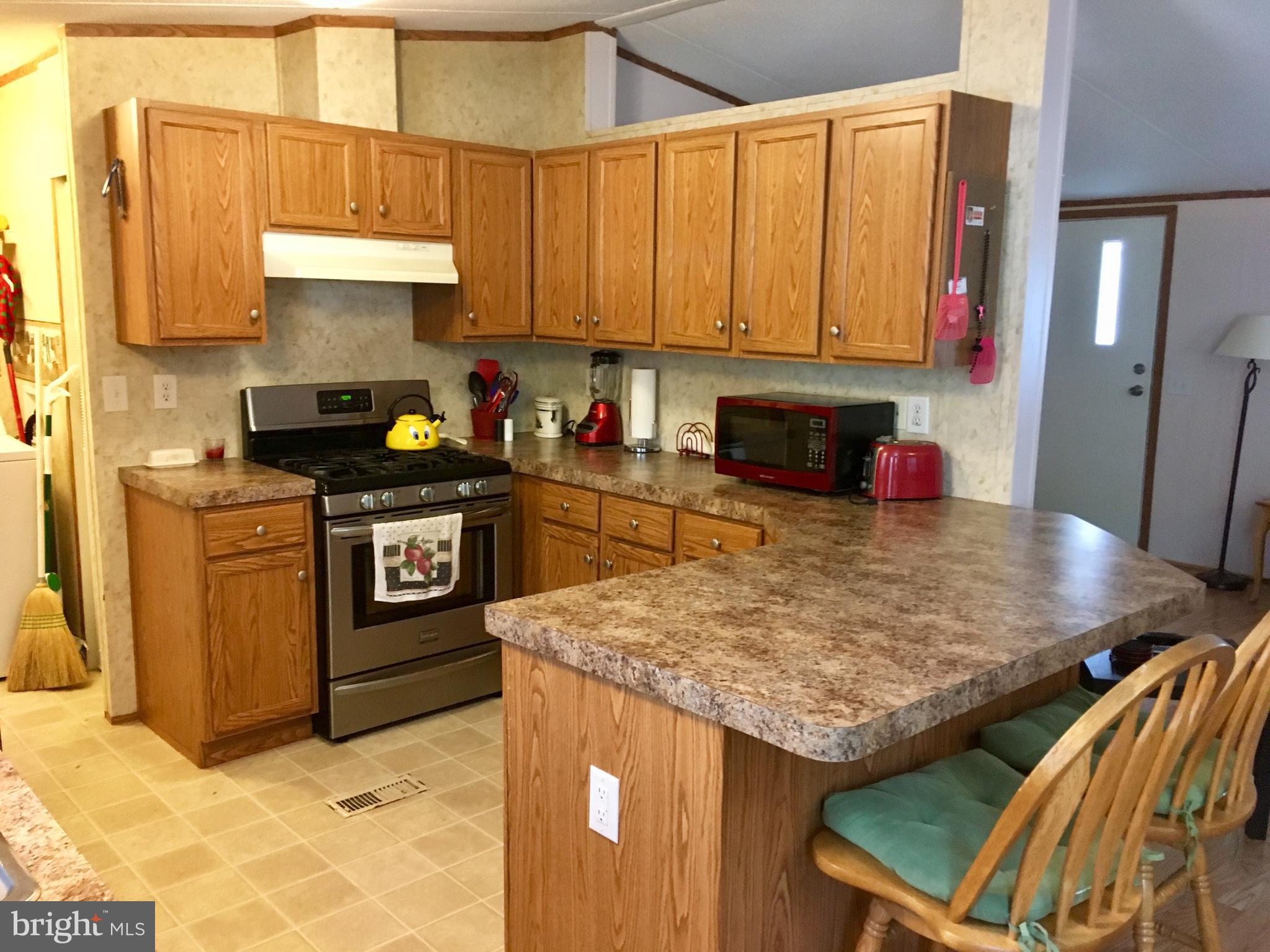 Beautiful kitchen with nice gas stove