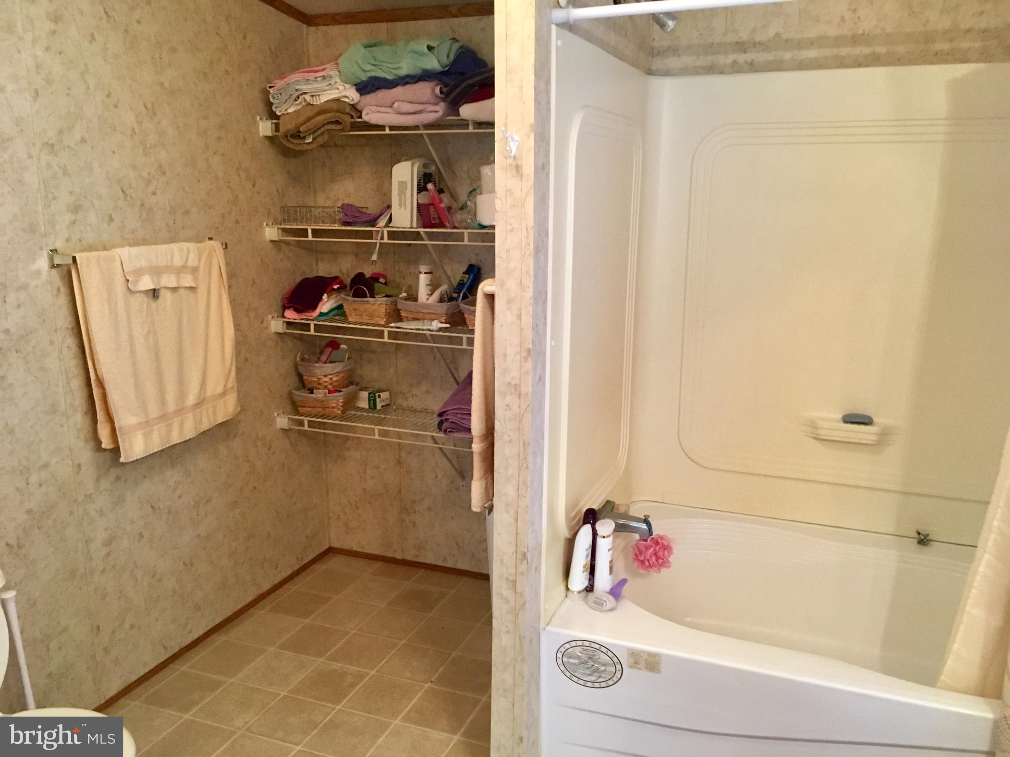 12623 Shell Mill Road, Unit 79 Bishopville, MD 21813 - Photo 9 of 19 Very large Bathroom and Tub/Shower