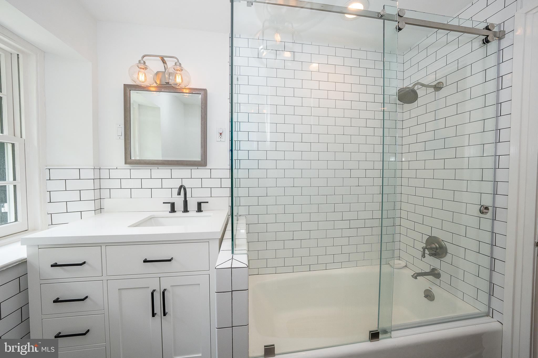 101 East Brookhaven Road Wallingford, PA 19086 - Photo 42 of 136 Second Floor Hall Bathroom