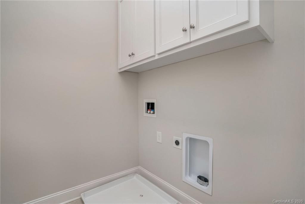 6735 Sardis Road Charlotte, NC 28270 - Photo 22 of 32 Gallery Image 22