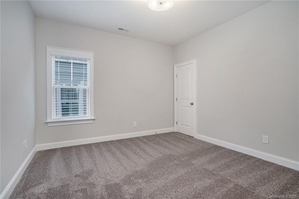 6735 Sardis Road Charlotte, NC 28270 - Photo 24 of 32 Gallery Image 24