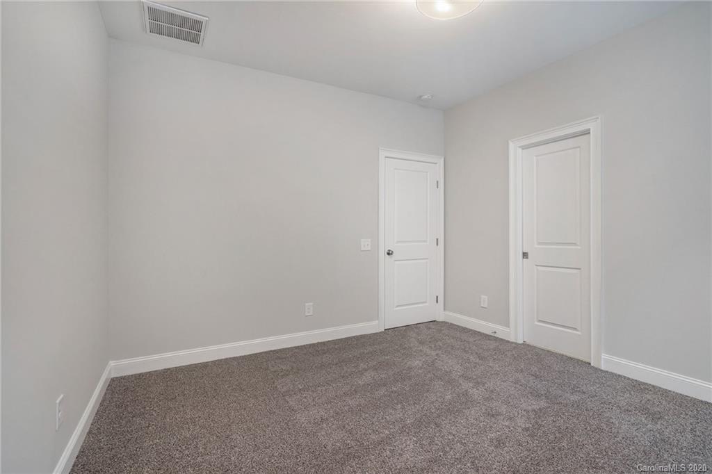 6735 Sardis Road Charlotte, NC 28270 - Photo 25 of 32 Gallery Image 25
