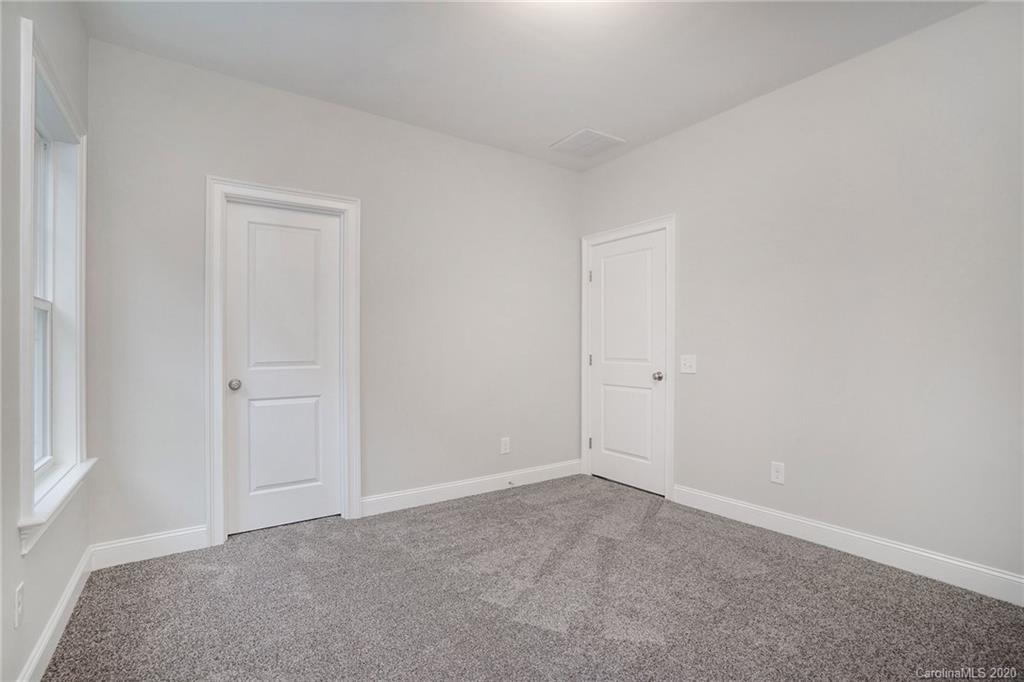 6735 Sardis Road Charlotte, NC 28270 - Photo 29 of 32 Gallery Image 29