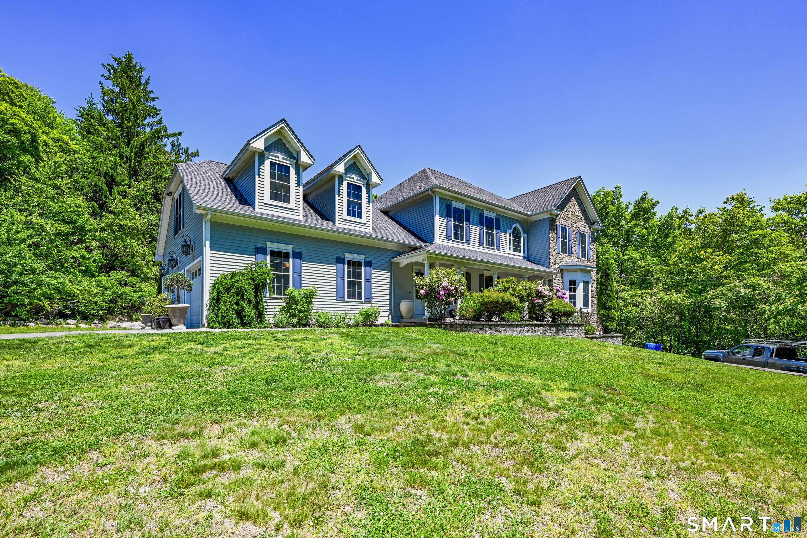 23 Szych Road Union, CT 06076 - Photo 3 of 16