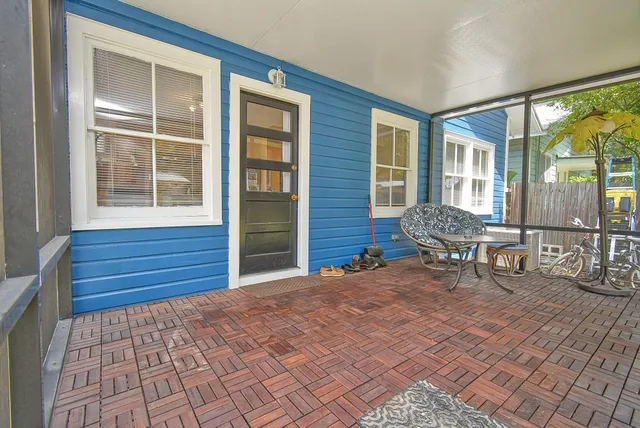 a view of a lounge chairs in the porch
