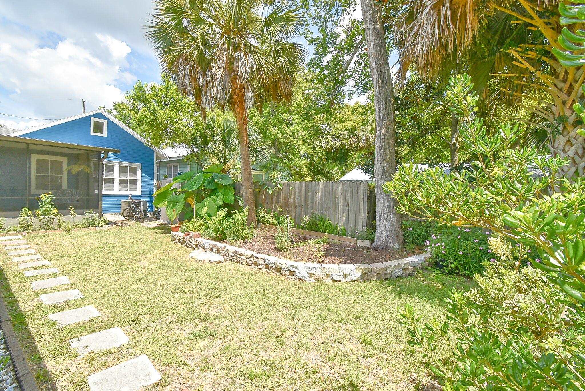 7 Dupont Lane St. Augustine, FL 32084 - Photo 33 of 39 a view of a house with backyard and tree