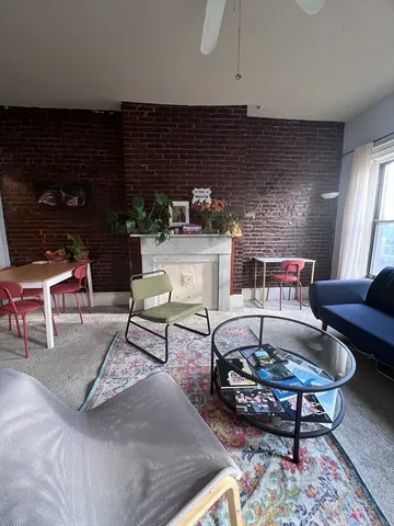 $2,500 | 656 Tremont Street, Unit 7, Boston, MA 02118