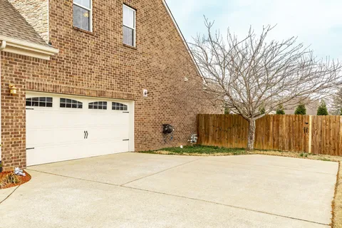 $625,000 | 337 Fannis Circle, Gallatin, TN 37066