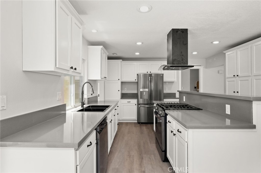 1636 Fairford Drive Fullerton, CA 92833 - Photo 12 of 35