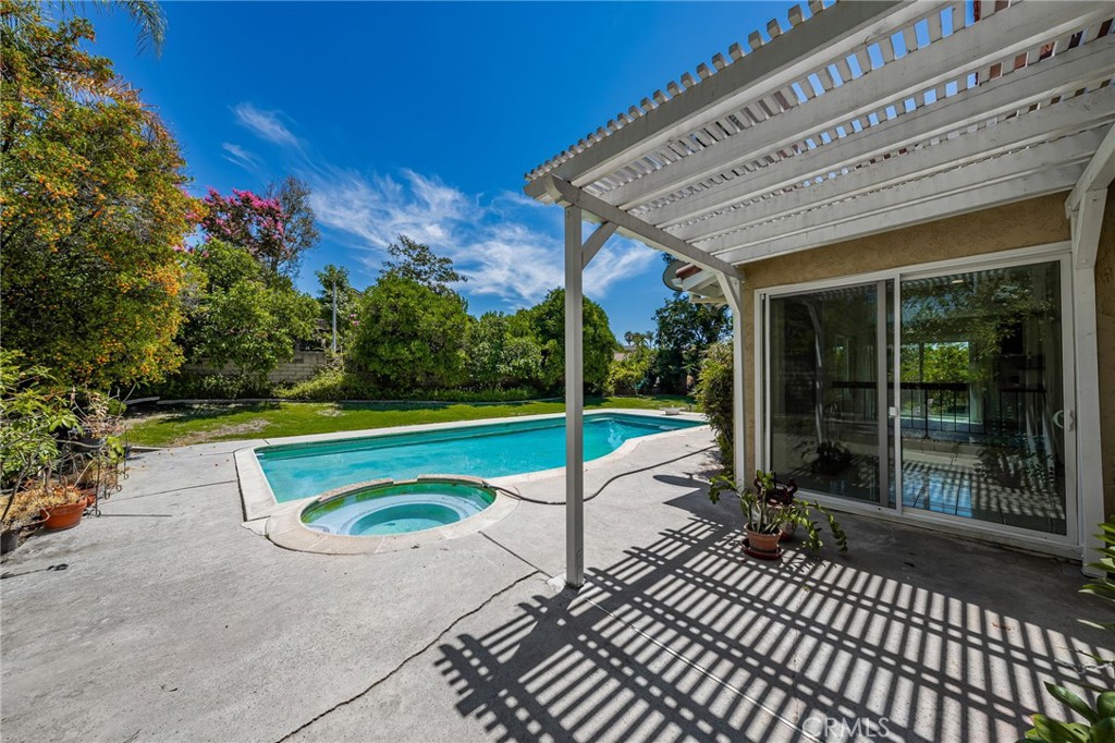 1636 Fairford Drive Fullerton, CA 92833 - Photo 28 of 35