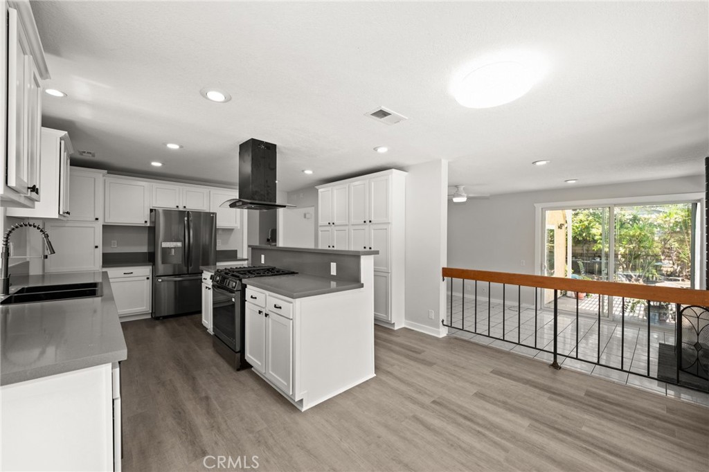 1636 Fairford Drive Fullerton, CA 92833 - Photo 9 of 35