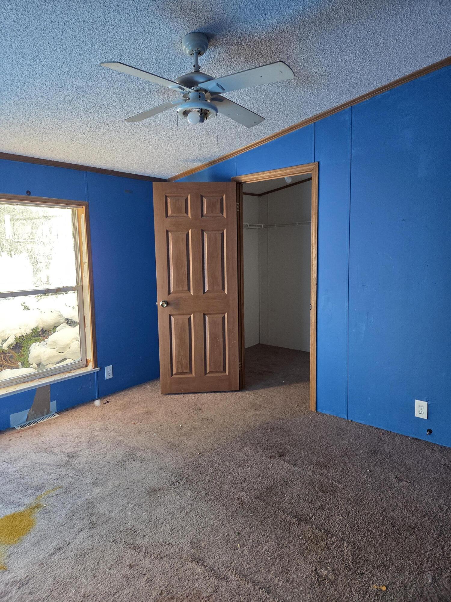 3551 North Neff Road Edmore, MI 48829 - Photo 8 of 10 20251204_094111