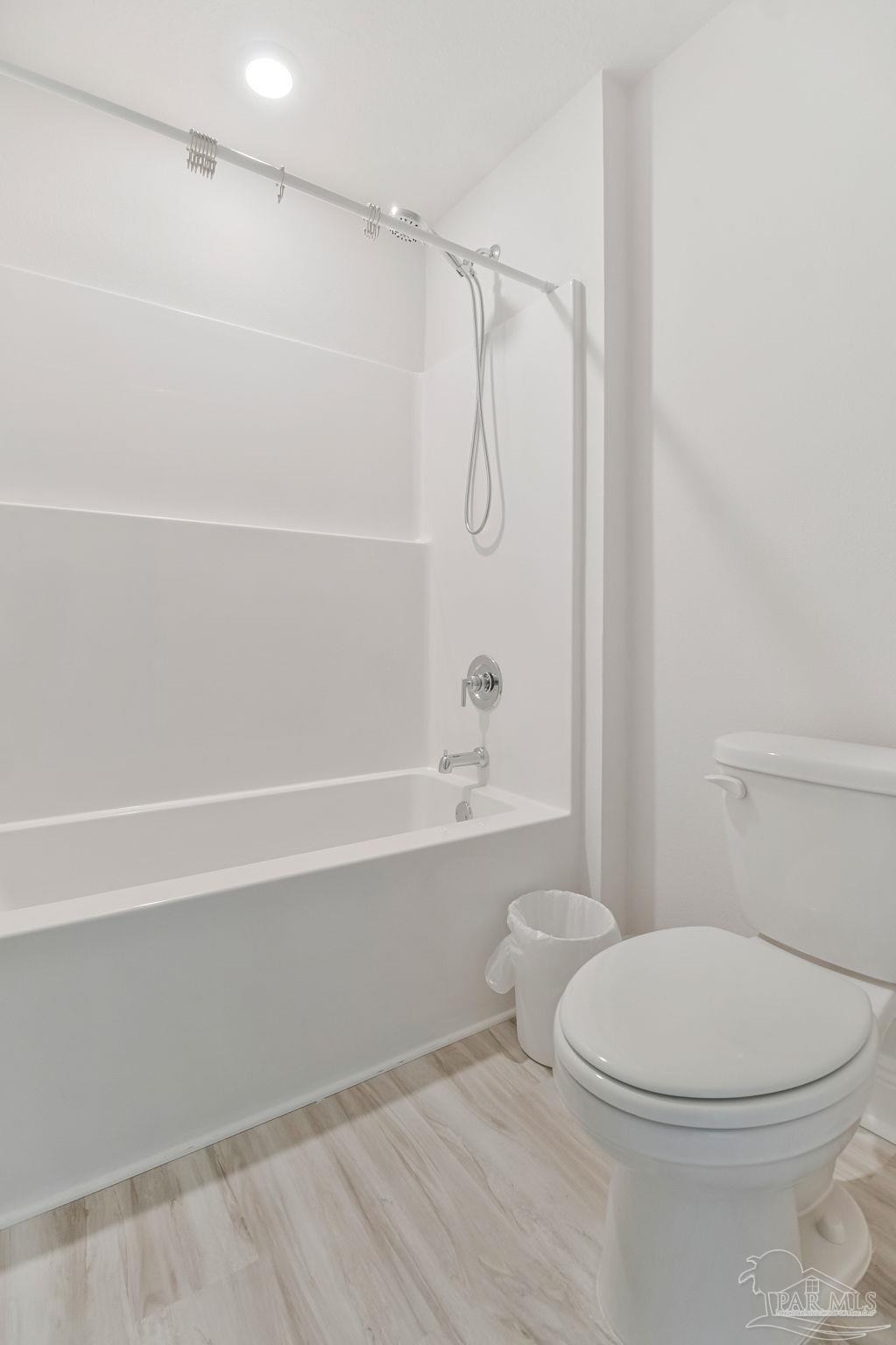 9797 Windy Hill Road Pensacola, FL 32526 - Photo 11 of 37